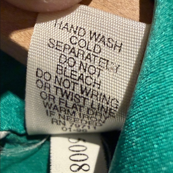 Vintage Victoria’s Secret Green Silk Women's Robe - Picture 4 of 7